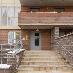 Фото Отель Новая квартира в зеленой зоне рядом КАД