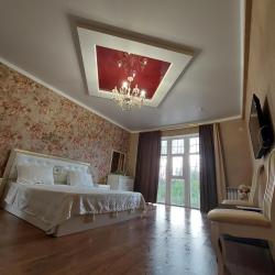 Фото Отель Моцарт Холл