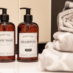 Фото Отель Romlex Apartments (Ромлекс) на улице Чаркова 79 корпус 2