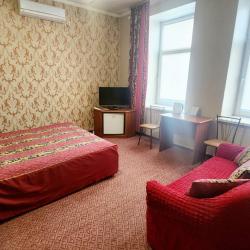 Номер люкс с 1 двуспальной кроватью  #101