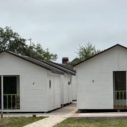 Фото Отель Домики на Школьной