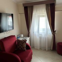 Триа — 326797cc670f7a149edf7079738ee2de