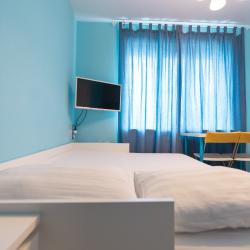 Номер комфорт улучшенный с 1 двуспальной кроватью