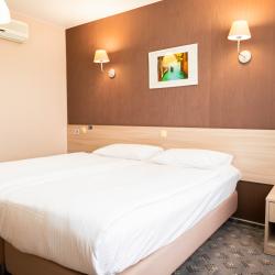 Амакс Премьер Отель — 3270f729a993f2b6427a0855b043a336