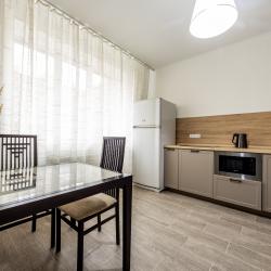 Фото Апартаменты на улице Алексеева 107