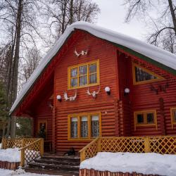 Фото Отель Holiday park (Холидей Парк)