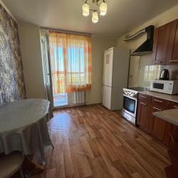 Фото Апартаменты на улице Черниковская 20