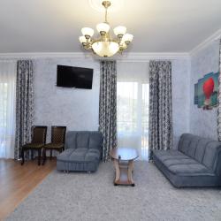 4-местный номер студия люкс