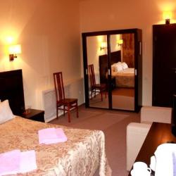 Фото Отель Бобачевская роща