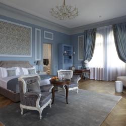 2-комнатный номер люкс с 1 двуспальной кроватью