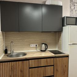 Апартаменты улучшенные Станюковича 37