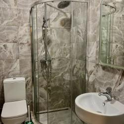 Номер стандарт улучшенный с 1 двуспальной кроватью