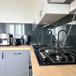 Фото Апартаменты на улице Автомобилистов 1