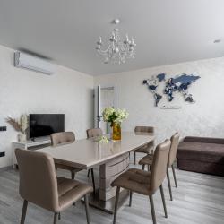 Фото Отель 6-комнатная квартира возле Кремля