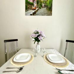 Фото Кварт Отель на улице Свободы