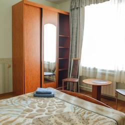 Номер стандарт улучшенный с 1 двуспальной кроватью