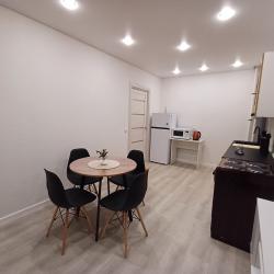 Фото Апартаменты на улице Новгородская 42корпус2