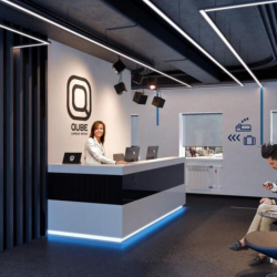 Qube Capsule Hotel (Куб Капсульный Отель) — 3372ae6e9032f72ecb55f7bda0ff857d