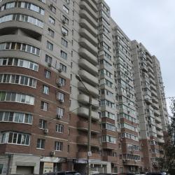 Апартаменты стандарт Кропоткина дом 13а с 2 односпальными и 1 двуспальной кроватью
