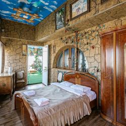 Фото Отель Гостевой дом на Тенистой