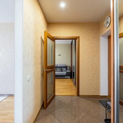 Фото Апартаменты на улице Скрыганова 4А