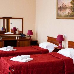 Номер стандарт комфорт с 2 односпальными кроватями (с завтраком)