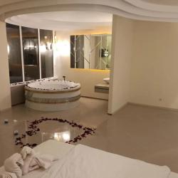 Фото Апартаменты на Комсомольском проспекте 138