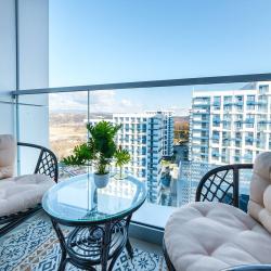 Фото Отель Уютная квартира с видом на горы