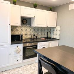 Фото Рядом➤ Дизайнерские апартаменты на Университетской набережной