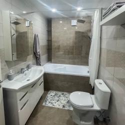 Фото Апартаменты на улице Кырджалийская 10Б