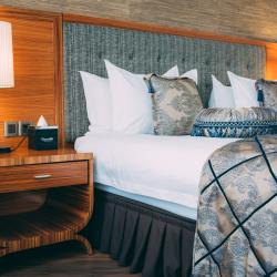 Номер люкс с 1 двуспальной кроватью