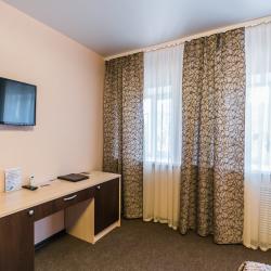 Номер эконом с 1 двуспальной кроватью