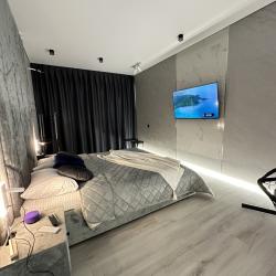 Фото Апартаменты Housevip на улице Павла Буравцева