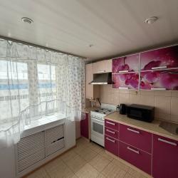 Фото Апартаменты на бульваре Сиреневый 4