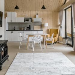 Фото Отель BarnHouse Village (БарнХаус Виллэдж)