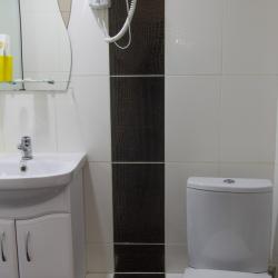 Номер стандарт с 1 двуспальной кроватью (с завтраком)