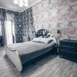 Фото Отель Weekend Place ул. Кожевническая (Уикенд Плейс)