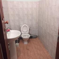 Кровать в 12-местном общем номере