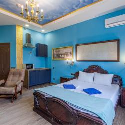 Апартаменты люкс с 1 двуспальной кроватью №102