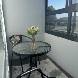 Фото Апартаменты Shumiloff на проспекте Созидателей 114/2