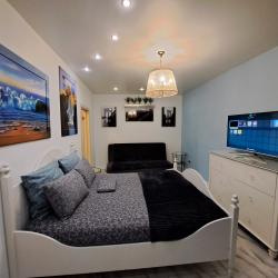 Улучшенная квартира с 1 спальней Б