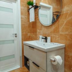 Фото Апартаменты на улице Игоря Киртбая 22