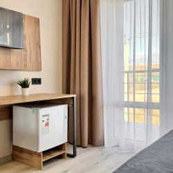 4-комнатные апартаменты улучшенные с балконом