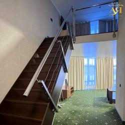 Номер люкс двухуровневый с видом на озеро (Alira Palace)