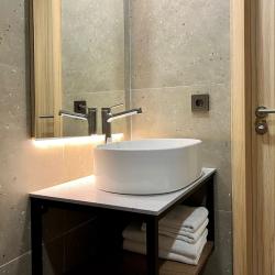 Apri Hotel Perm City Center  (Апри Отель Пермь Сити Центр) — 356cf080450fe0ed500549ef2e90fe56