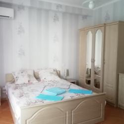 Номер стандарт с 1 двуспальной кроватью