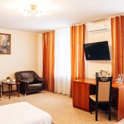 Номер полулюкс с 2 односпальными кроватями