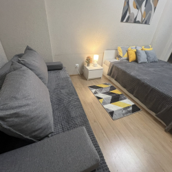 Фото Апартаменты на Попова 37