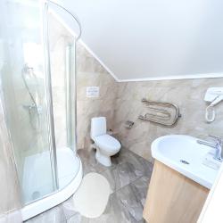 Номер стандарт с 1 двуспальной кроватью