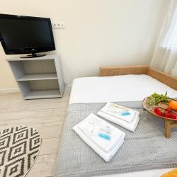 Фото Отель Посуточно50 на Парковой44к1